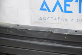 Rear bumper reinforcement Nissan Leaf 18 - dent