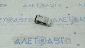 Mitsubishi Outlander 14-21 Air Conditioner Heater Valve