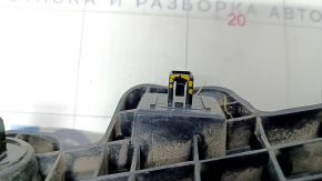 Rear bumper mount left Mazda CX-5 17 - broken mount
