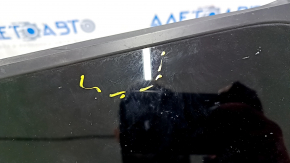 Window blind glass rear right Kia Sorento 10-15 black scratches on glass