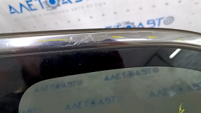 Window blind glass rear left Toyota Highlander 14-19 chrome scratches on chrome, scratches on glass