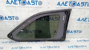Window blind glass rear left Toyota Highlander 14-19 chrome, heated, scratches on chrome