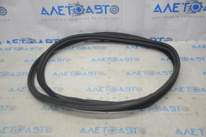 Rubber seal for tailgate Nissan Leaf 18-