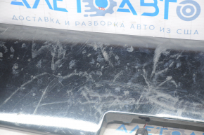 Trunk door spoiler central Nissan Leaf 18- black scratches