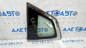 Window blind glass rear left Nissan Rogue 14-20 scratches on chrome, scratches on glass
