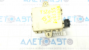 Lexus RX400h 04-09 Trunk Fuse Box Broken Fastener