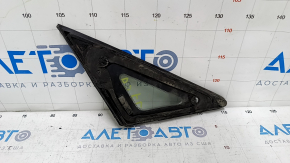 Subaru B9 Tribeca front left window with fixed glass
