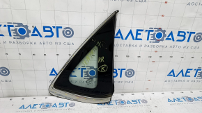Window blind glass rear right Nissan Sentra 13-19 scratches on chrome, scratches on glass