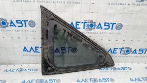 Window blind glass rear right Nissan Murano z50 03-08 scratches on glass
