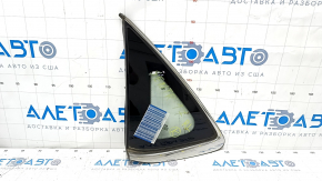 Window blind glass rear left Nissan Sentra 13-19 scratches on chrome