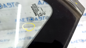 Window blind glass rear left Nissan Sentra 13-19 scratches on chrome, scratches on glass