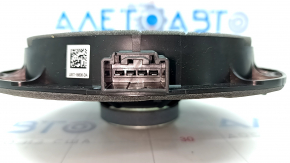 Speaker door rear right Ford Explorer 20 - cracks in fasteners