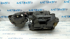 Heater assembly Dodge Challenger 09- broken fasteners