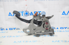 Brake pedal Nissan Leaf 18-