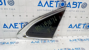 Window blind glass rear right Chevrolet Malibu 16- scratches on chrome, scratches on glass