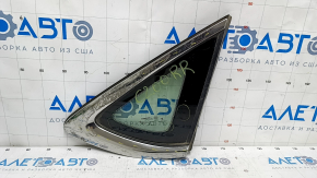 Window blind glass rear right Chrysler 200 15-17 chrome scratches on chrome, scratches on glass