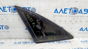 Window blind glass rear left Infiniti FX35 FX45 03-08 scratches on molding, scratches on glass, crack on molding