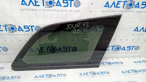 Window blind glass rear right Dodge Journey 11- tinting scratches on glass