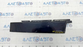 Door trim side front right Ford Explorer 20 - cracks, scratches