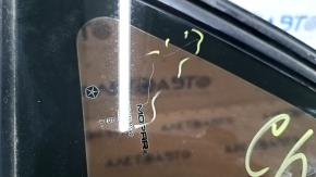 Window blind glass rear right Dodge Challenger 09-14 rubber break in the corner, scratches on the glass