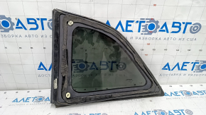 Window blind glass rear right Dodge Challenger 09-14 molding came off, scratch on glass
