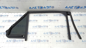 Rear left glass seal Ford Explorer 20- with glass