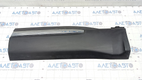 Door trim lower rear left Ford Explorer 20- with chrome molding, scratches, bumps