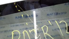 Window blind glass rear right Jeep Patriot 11-17 scratches on glass