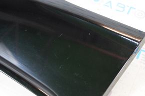 Rear wing trim right Nissan Leaf 18- scratches