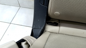 Seat 2nd row left Ford Explorer 20 - beige leather, perforated with heating, mechanical, for dry cleaning, scratches on plastic