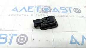Ford Explorer 20- Tailgate Release Button