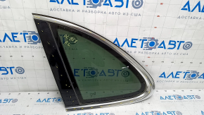Window blind glass rear left Porsche Cayenne 958 11-14 with molding chrome, scratches on molding and chrome