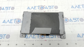 Ford Explorer 20- Audio Amplifier