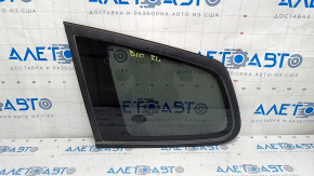 Window blind glass rear left Subaru b10 Tribeca scratches on glass