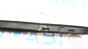Windshield molding left Audi Q5 8R 09-17 cracks