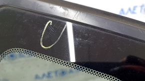 Window blind glass rear right Jeep Renegade 15- tinted, scratches on glass