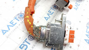 High-voltage cable to the battery Toyota Venza 21 - through the entire body, the housing of the connector is broken