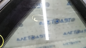 Window blind glass rear left Jeep Cherokee KL 14-18 chrome scratches on chrome, scratches on glass