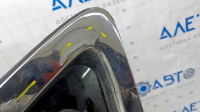 Window blind glass rear left Jeep Grand Cherokee WK2 11-16 chrome molding, scratches on chrome, scratches on glass