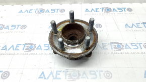 Front hub left Ford Explorer 20-24 RWD