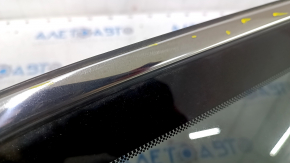 Window blind glass rear right Jeep Grand Cherokee WK2 11-16 chrome molding, scratches on chrome