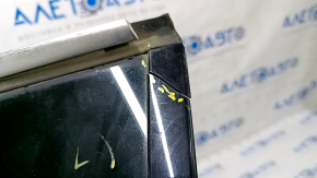 Window blind glass rear left BMW 335i e92 07-13 scratches on glass, broken molding, bent chrome molding, molding peeled off