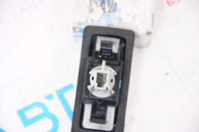 Right tailgate number plate light Nissan Leaf 18-