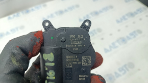 Actuator motor drive heater air conditioner VW Tiguan 18-24