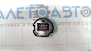 Ford Explorer 20- Rear Center Console Charging Port