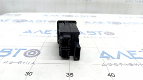 USB hub Ford Explorer 20-