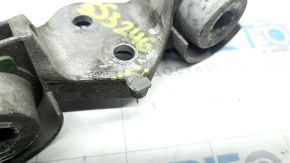 Ford Explorer 20 center muffler mount - break