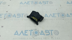 Actuator motor right lower drive heater air conditioner VW Jetta 19-