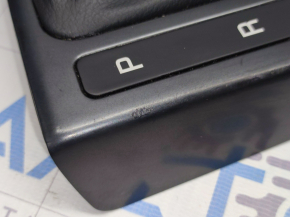 Gear knob Kia Optima 14-15 rest rubber black, scratches, cracked leather on the cover, broken mount