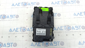 Fuse box under the dashboard Ford Explorer 20-